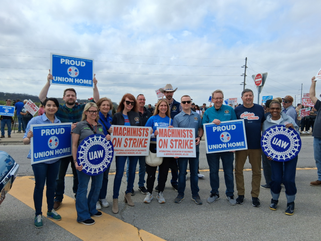 Justin Geiser and labor representatives